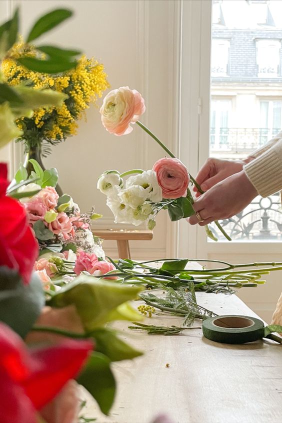 Nos petits secrets pour composer un joli bouquet de fleurs 