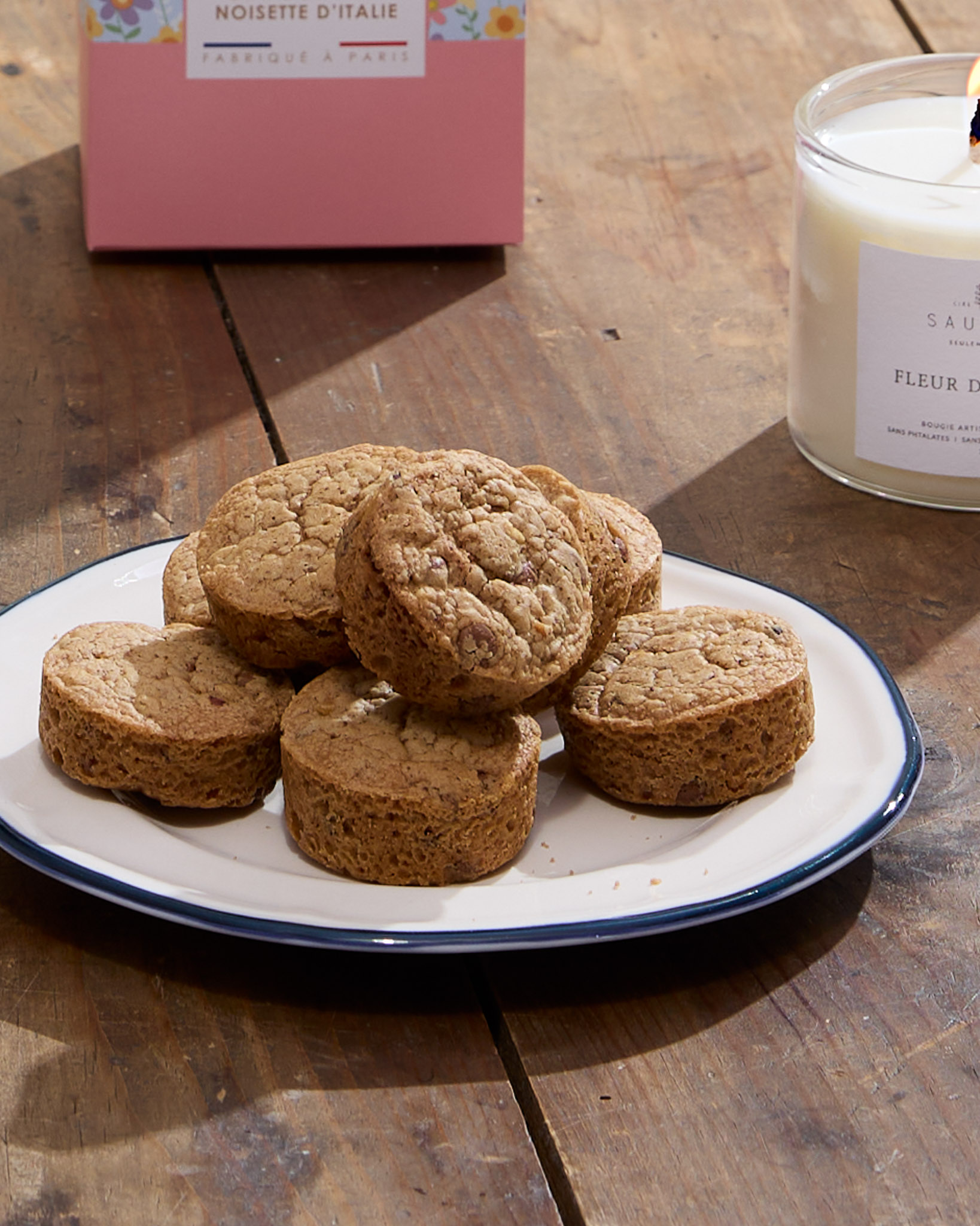 Zoom sur le coffret merci