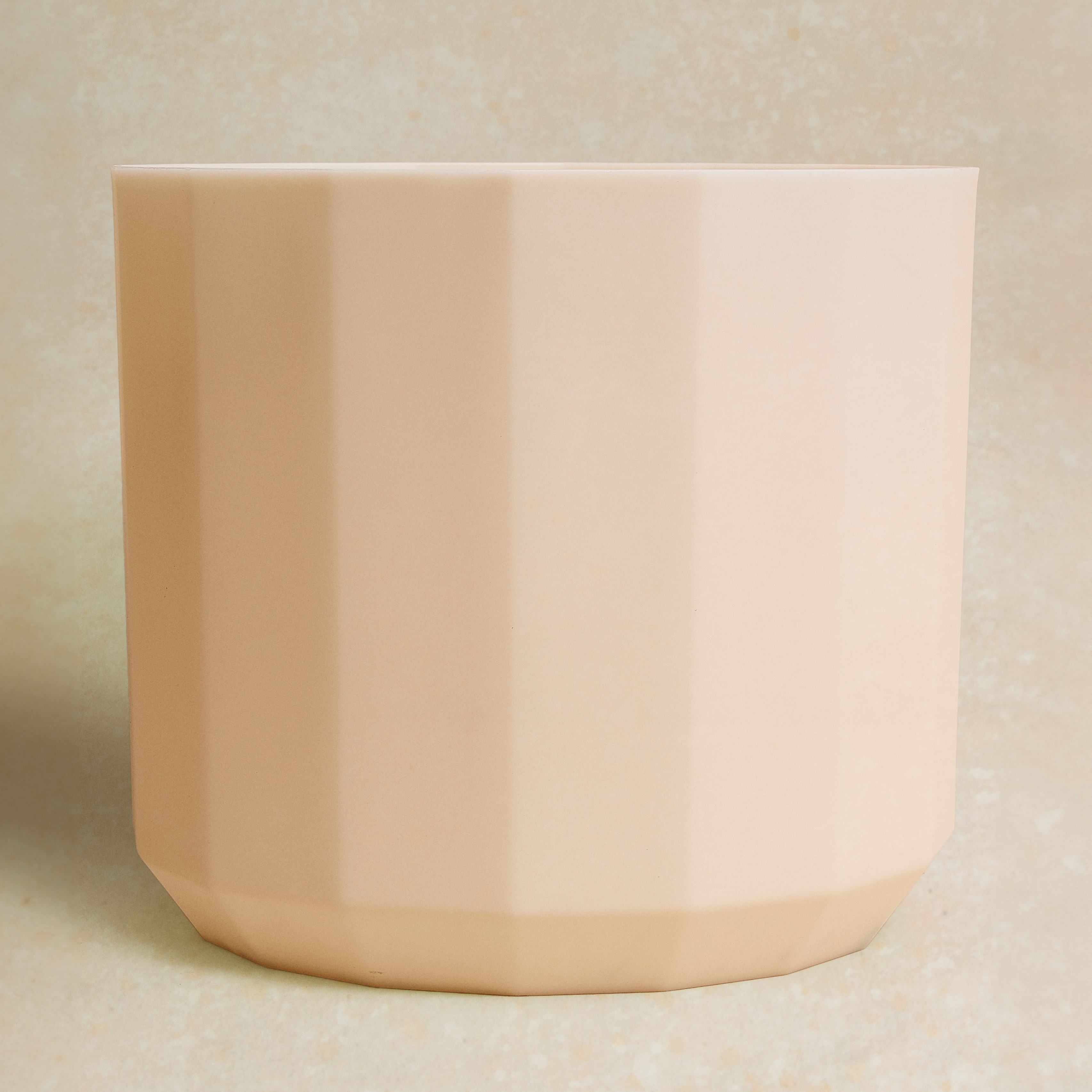 Cache-pot amande D25