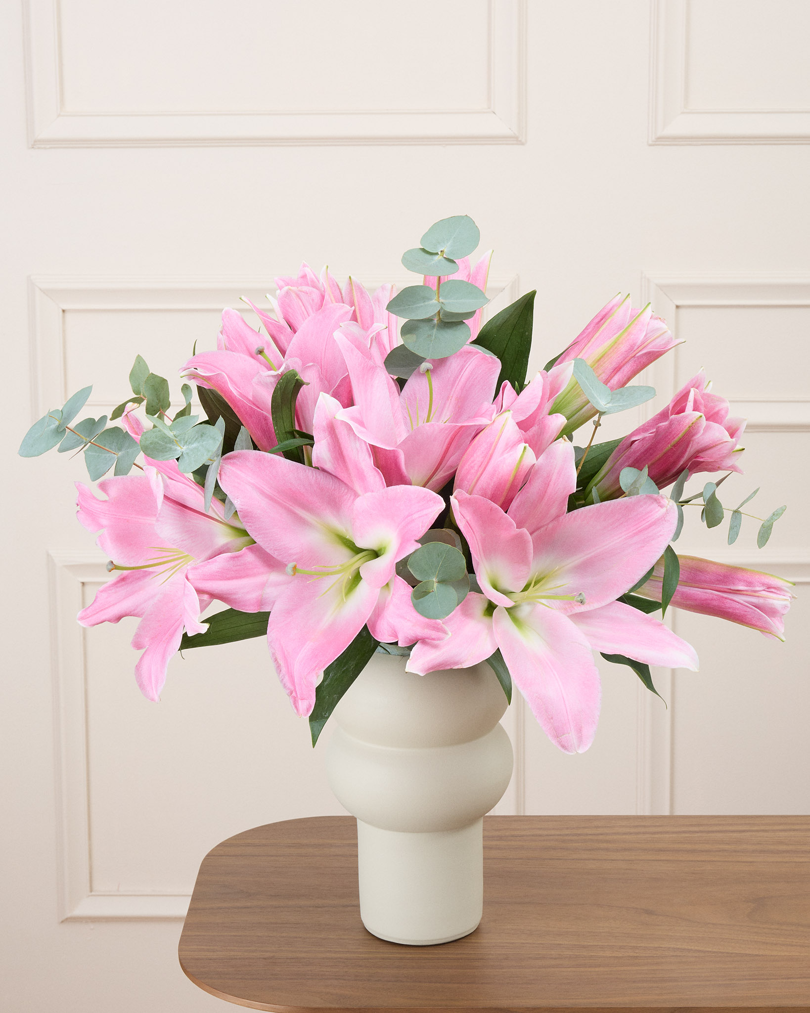 Bouquet de lys Valbonne M & Vase Dune