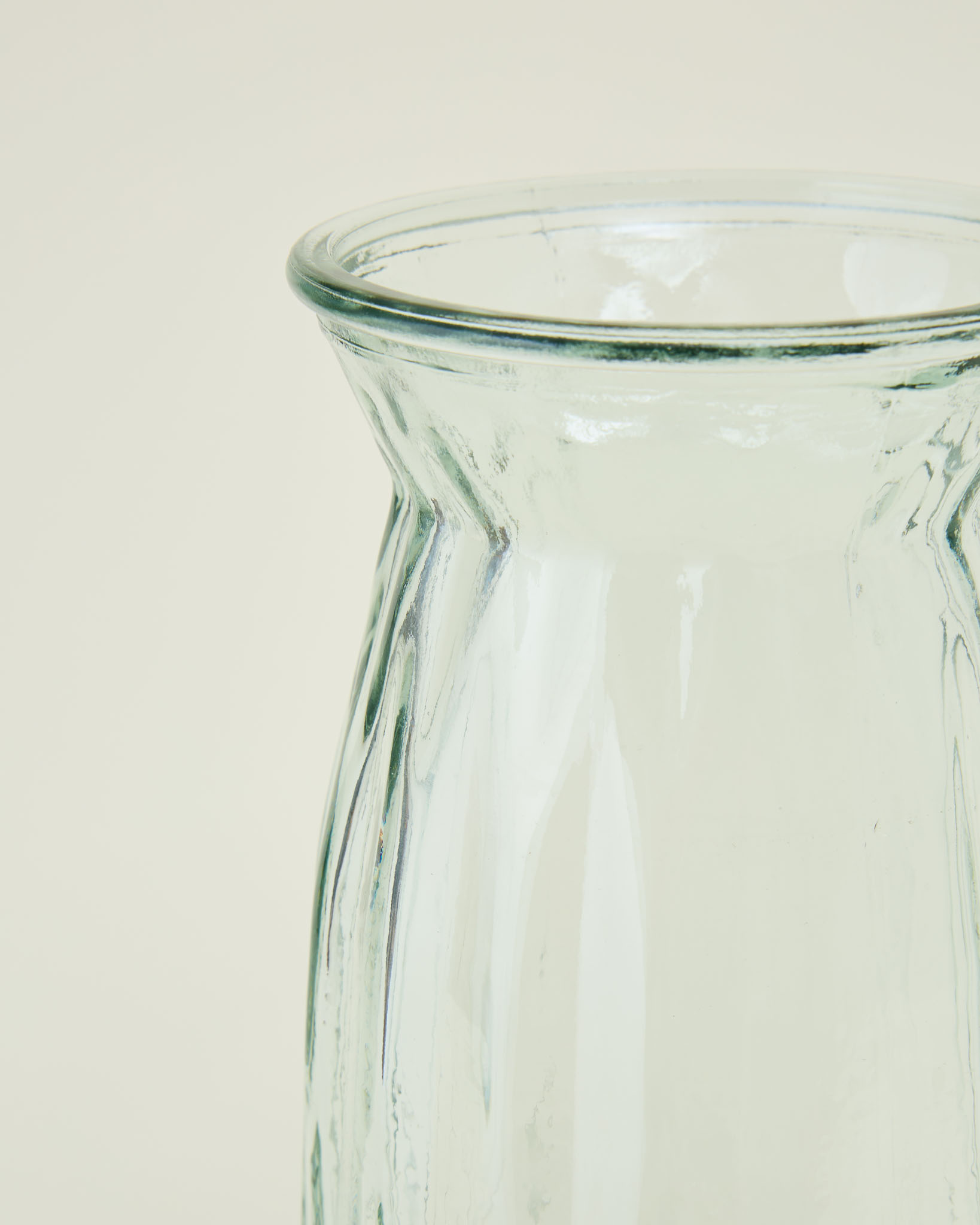 Vase Ruby transparent