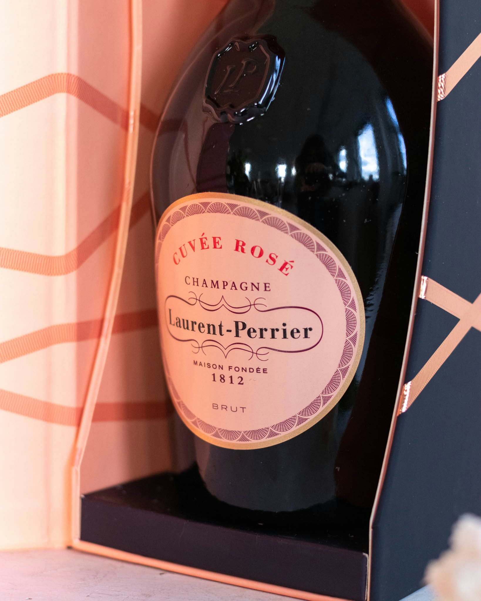 Champagne Rosé Laurent-Perrier dans son étui