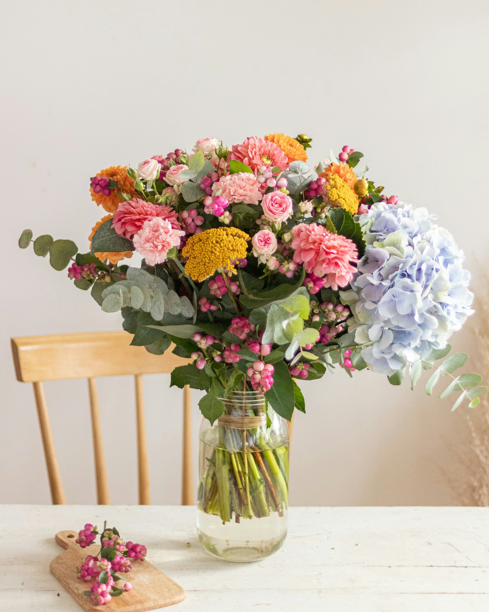 Blumenstrauß Bienenparadies+ & Le Parfait Vase