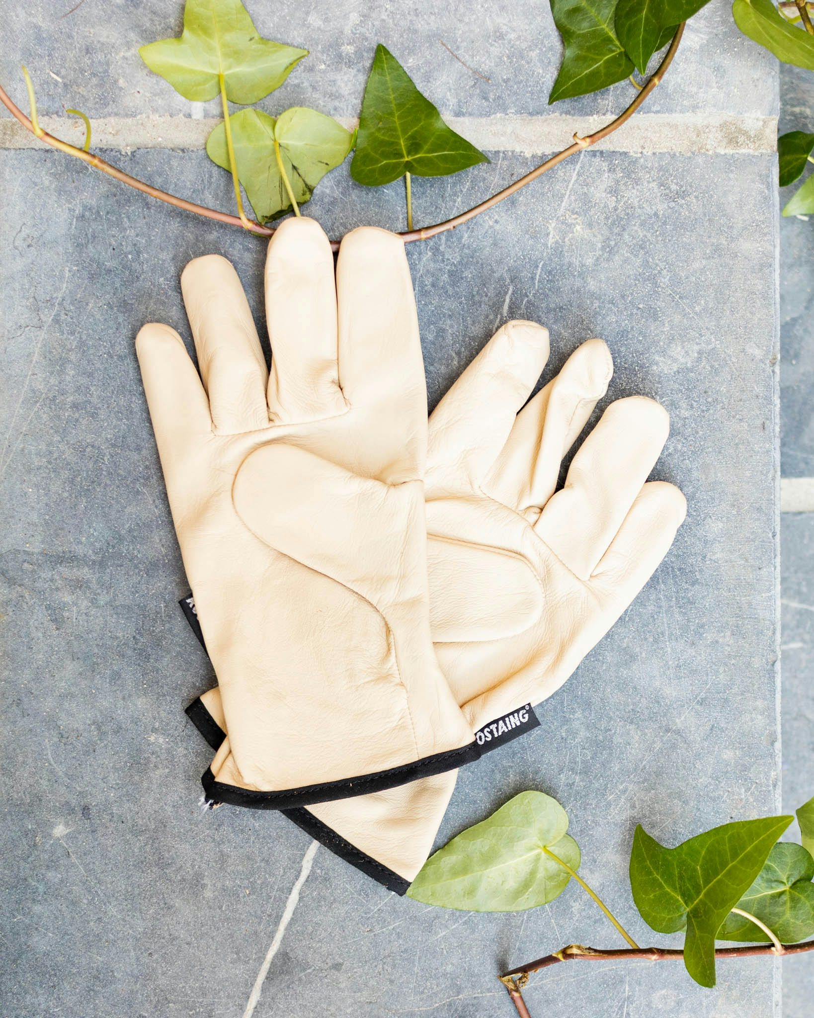 Isilila Gants de jardinage en cuir pour homme et femme – Gants respirants  pour élagage de roses avec gants anti-épines, longs et durables :  : Bricolage